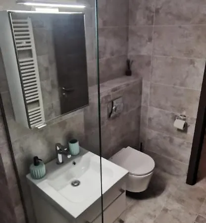 Ground Floor Beach Studio